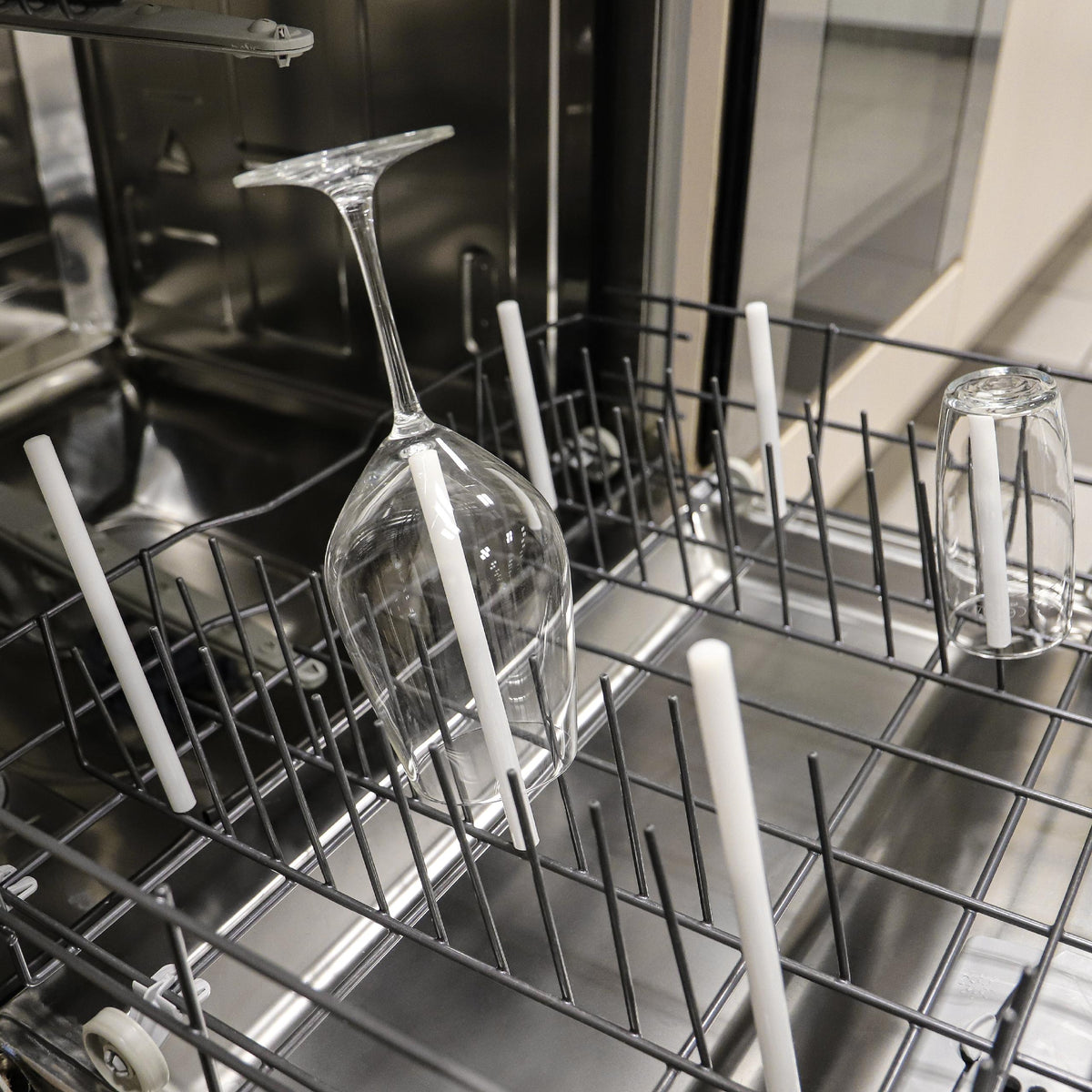 Cloudy glasses in the dishwasher? Here are the most effective remedies