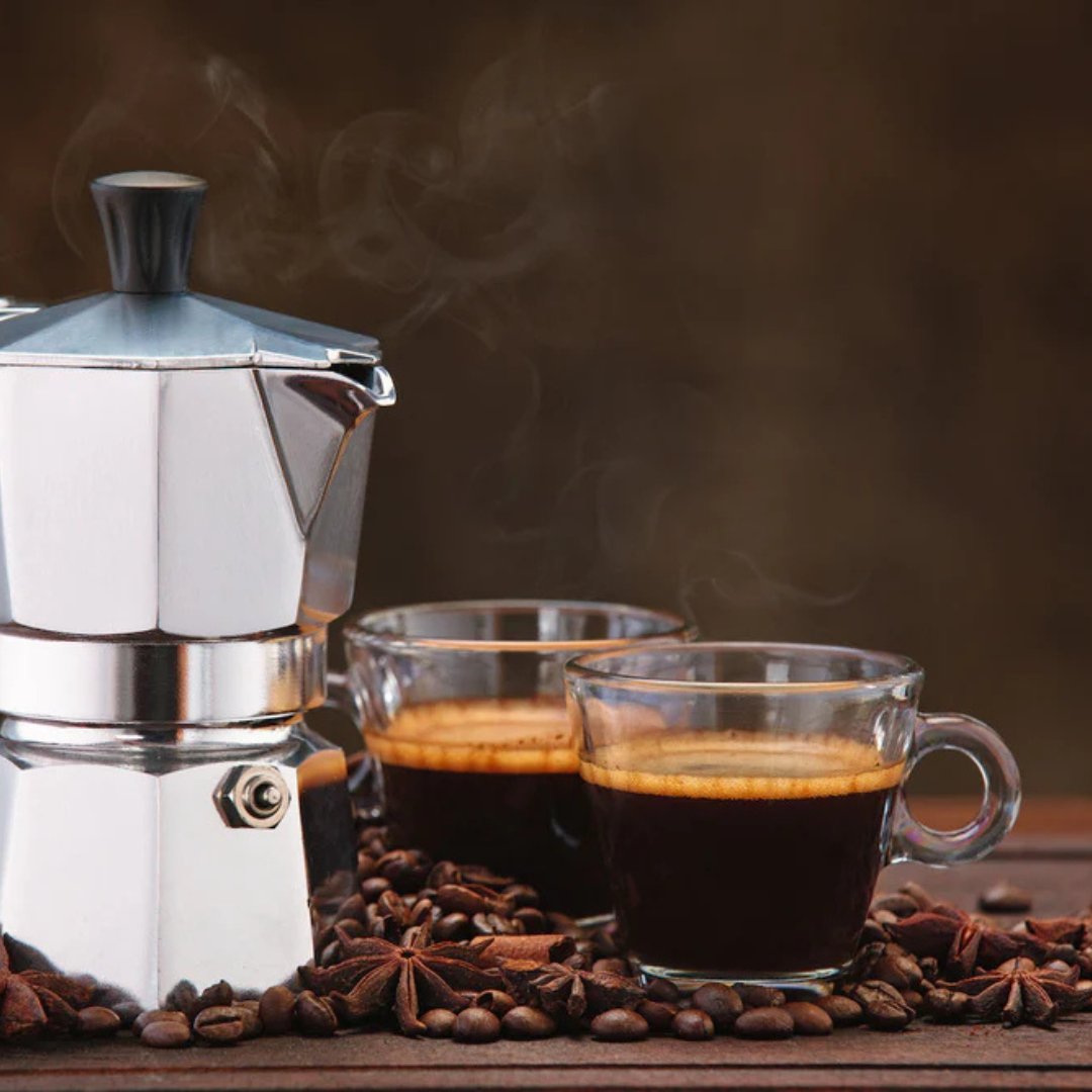 Moka- und Kaffeekannen