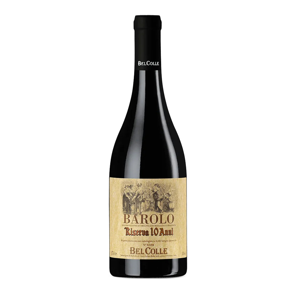 Bouteille de vin rouge Barolo Riserva 10 Anni Bel Colle avec étiquette beige illustrée de vigneronnes et inscriptions marron et noires