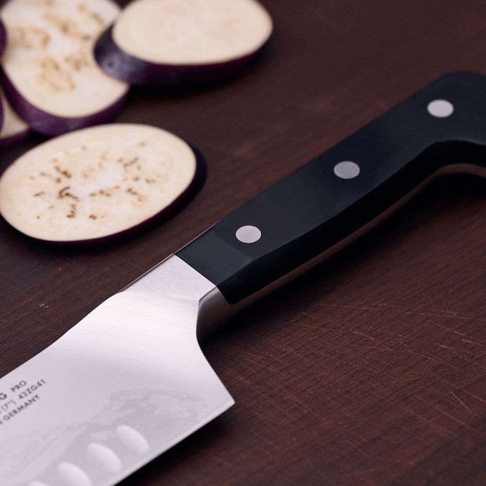 18 cm - Zwilling Pro Coltello Cucina Santoku Alveolato In Acciaio Inox