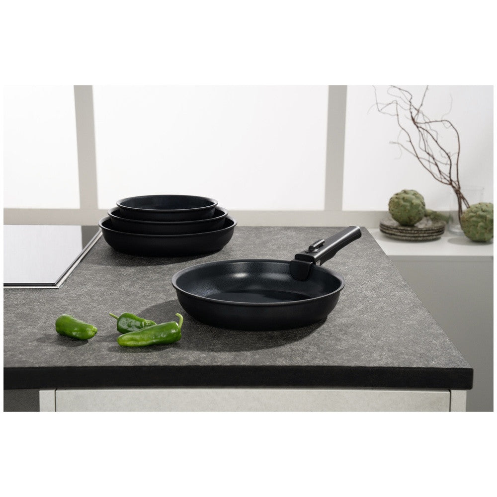Zwilling Unlock Ceramic Titanium stapelbare pannenset met afneembare handgreep in aluminium - set 4 stuks