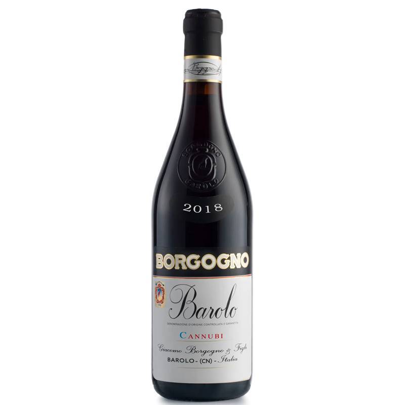 Bouteille de vin rouge Borgogno Barolo Cannubi 2018 en verre sombre avec étiquette blanche et inscriptions or, noir et rouge, fond blanc.