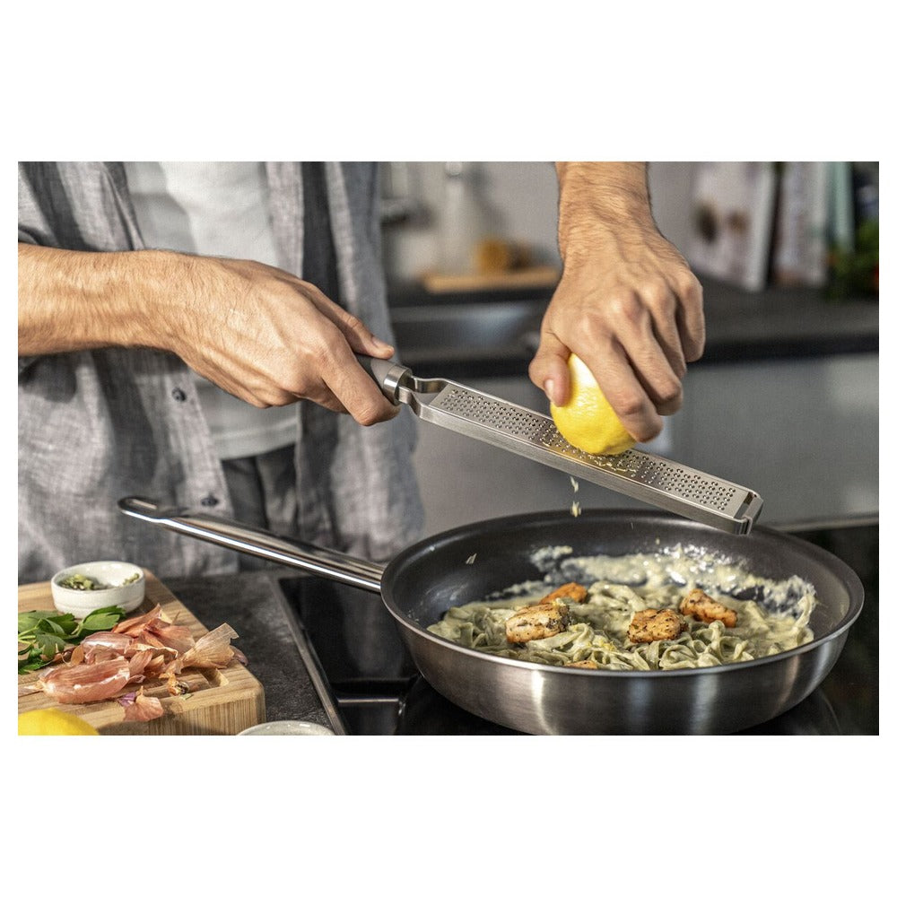 38 cm - Zwilling Pro Râpe zester en acier inox 18/10