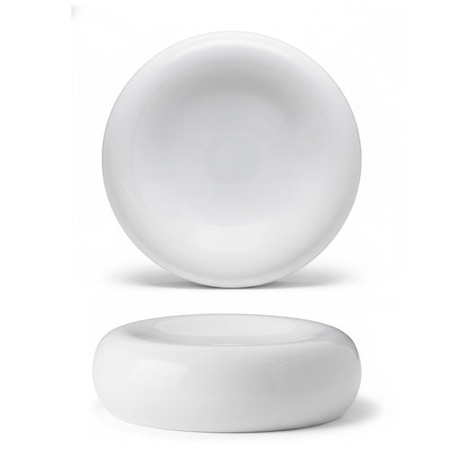 contenitore rotondo bianco lucido in ceramica con bordo arrotondato e superficie liscia visto dall'alto e di profilo su sfondo bianco