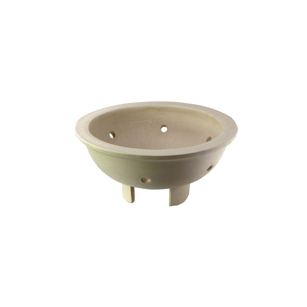 Bol en céramique blanche, forme ronde avec trois pieds et trous de drainage au fond.