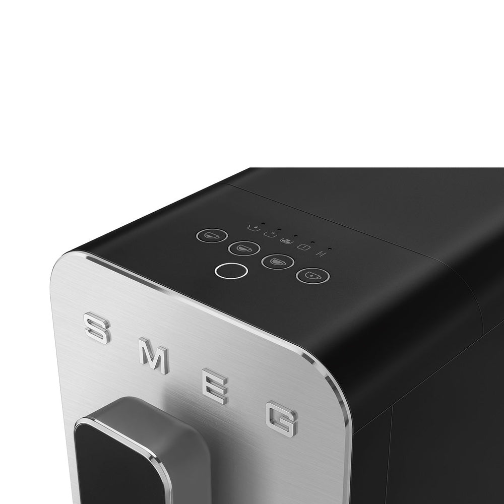 Smeg Automatische Espresso-Kaffeemaschine