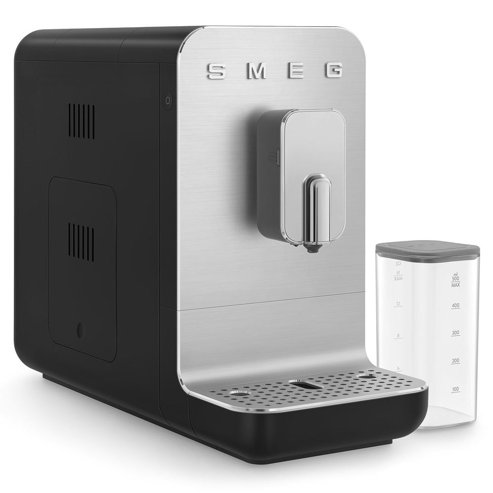 Smeg machine à espresso automatique avec système lait