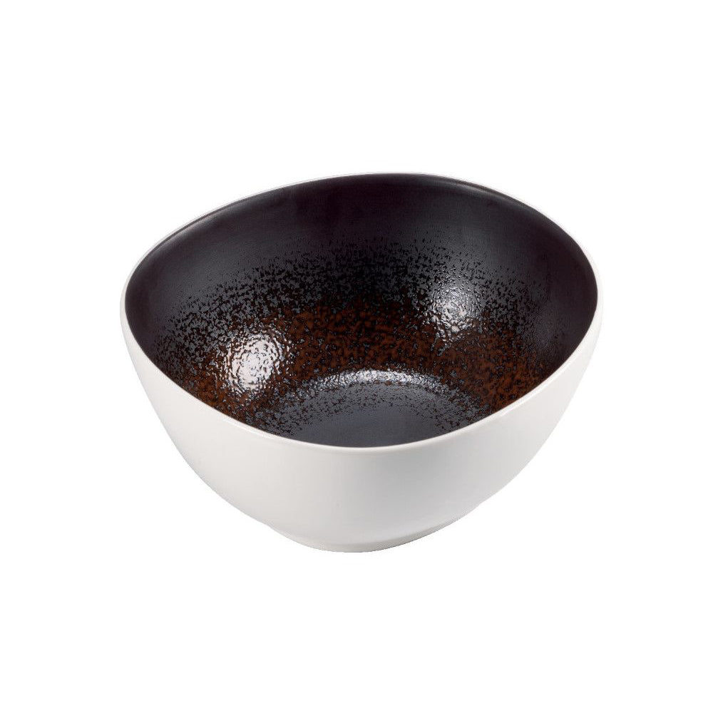 Bol en céramique avec extérieur blanc et intérieur noir dégradé avec rouille, surface brillante et forme arrondie irrégulière