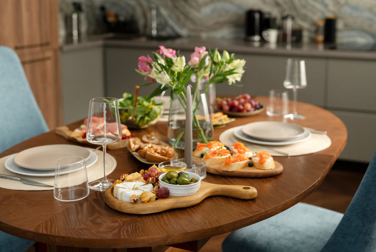 Plates and bowls