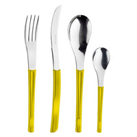 Set de cubiertos compuesto por tenedor, cuchillo, cuchara y cucharilla con mango amarillo brillante de plástico y