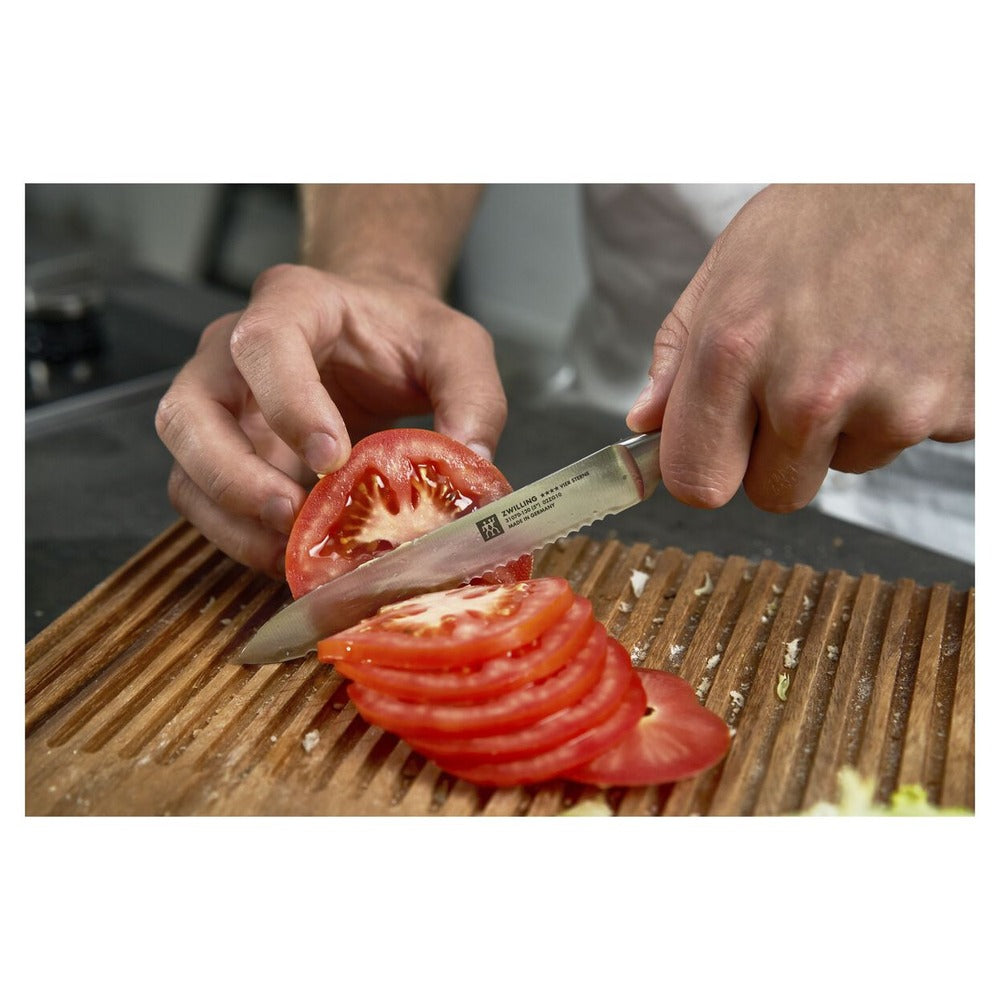 13 cm - Zwilling 4 Stars Cuchillo Universal Dentado en Acero Inoxidable