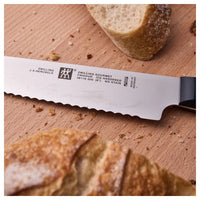 20 cm - Zwilling Gourmet Serrated Bread Knife in Stainless Steel