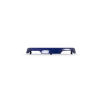 Supporto di colore blu, rettangolare con bordi arrotondati e base piana, appoggiato su una superficie bianca.
