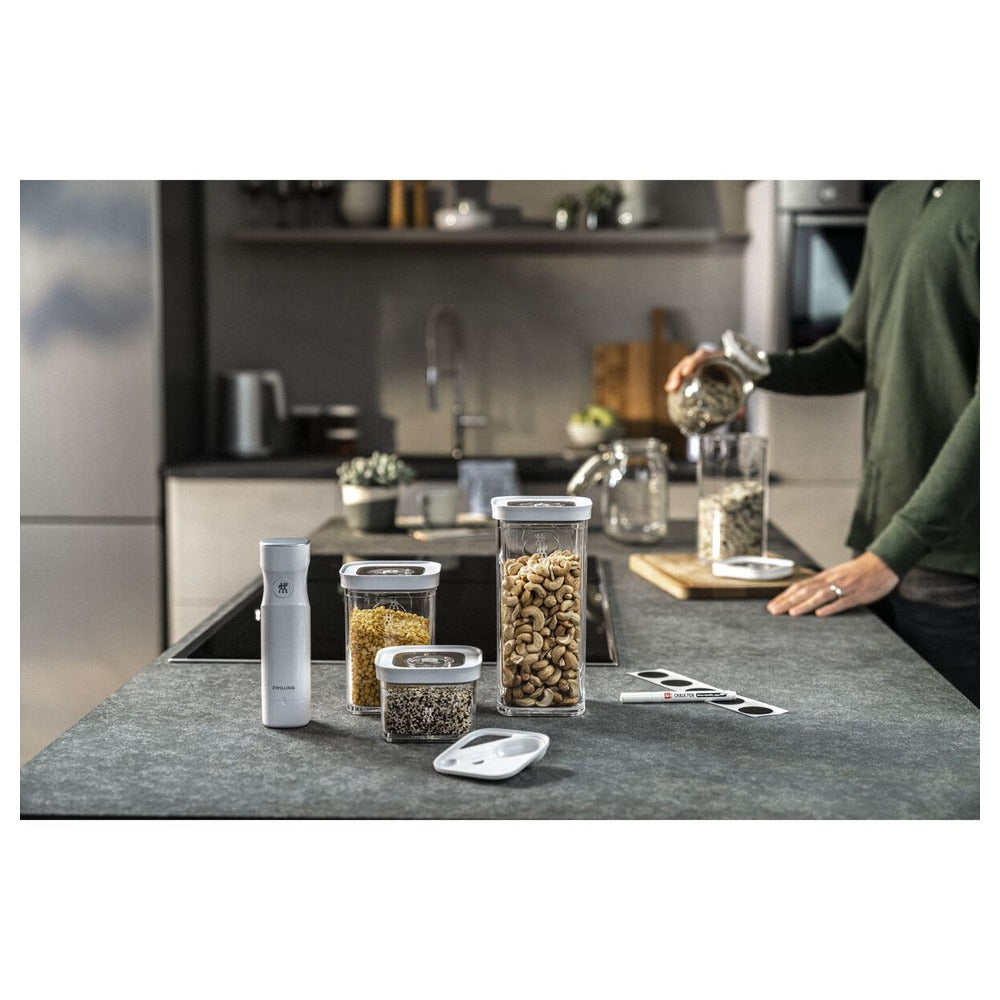 Zwilling Fresh & Save Cube vacuum container set with cordless pump in plastic - set of 6 pieces