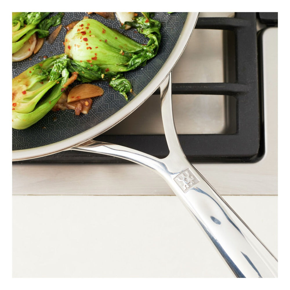Zwilling Peak anti-aanbak ondiepe pan in roestvrij staal met Ceraforce Hycoat coating