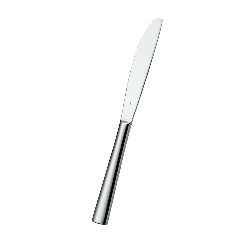 Cuchillo de mesa de acero inoxidable brillante con hoja roma y mango ergonómico, logo WMF grabado en la hoja, fondo blanco