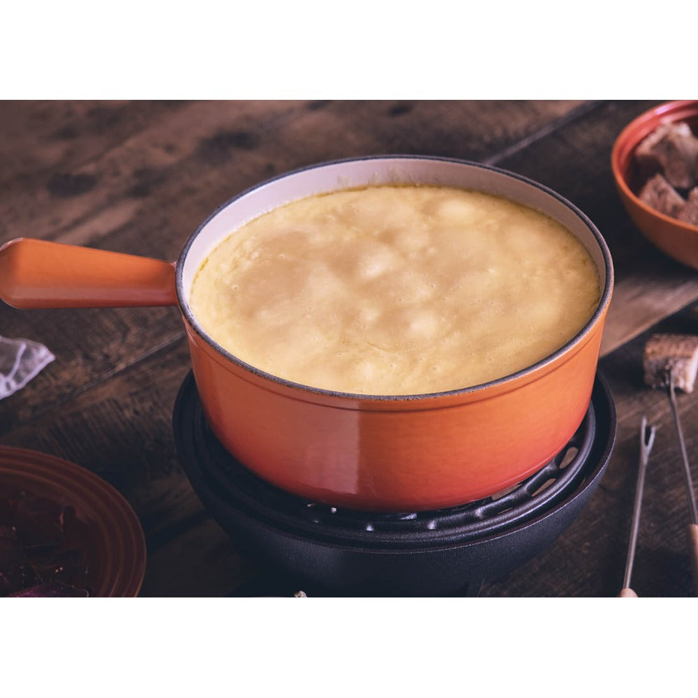 24 cm - Le Creuset Savoiarda Round Casserole in Enameled Cast Iron