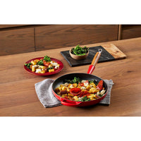 28 cm - Le Creuset Evolution shallow pan in vitrified cast iron with wooden handle