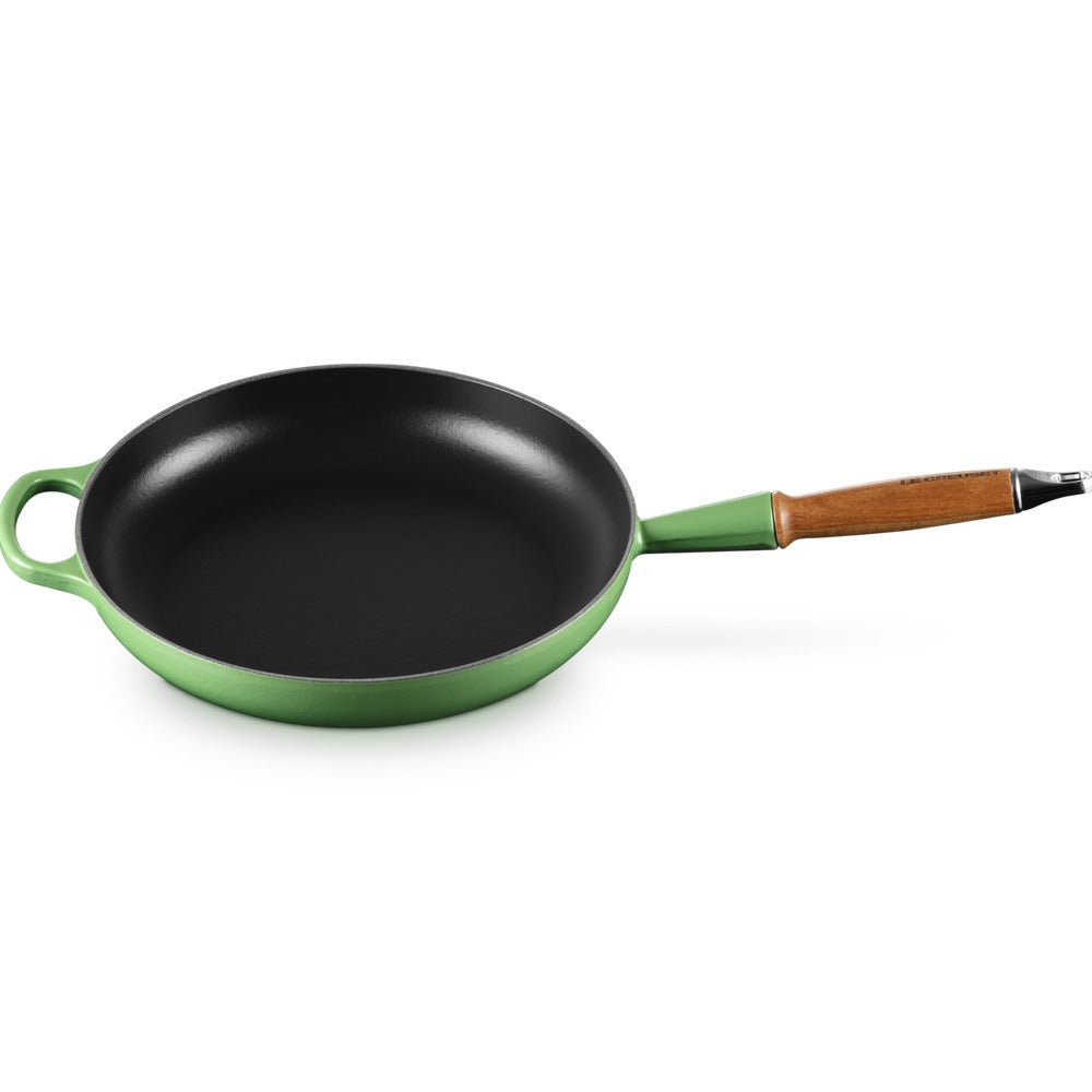 28 cm - Le Creuset Evolution shallow pan in vitrified cast iron with wooden handle