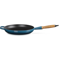 28 cm - Le Creuset Evolution shallow pan in vitrified cast iron with wooden handle
