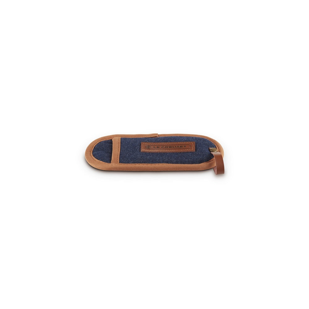 18x8 cm - Le Creuset Denim Handle Glove in Cast Iron in Denim