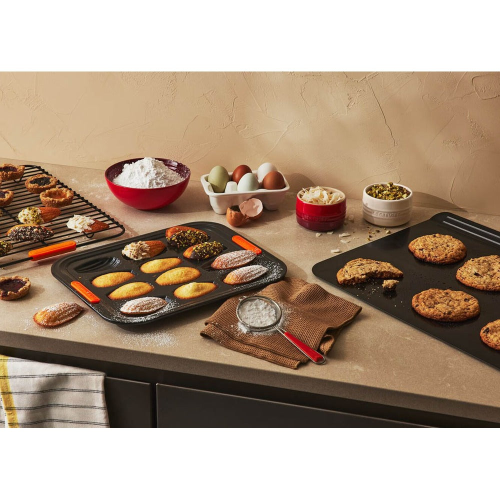 38x35 cm - Le Creuset Forme Speciali Teglia Per Biscotti Antiaderente In Acciaio al Carbonio