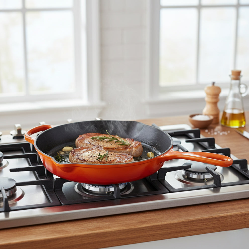 Le Creuset Evolution niedrige Pfanne mit doppeltem Ausguss aus vitrifiziertem Gusseisen 26 cm