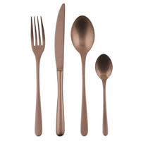 Set di posate in metallo color bronzo, composto da un coltello, una forchetta, un cucchiaio grande e uno piccolo.