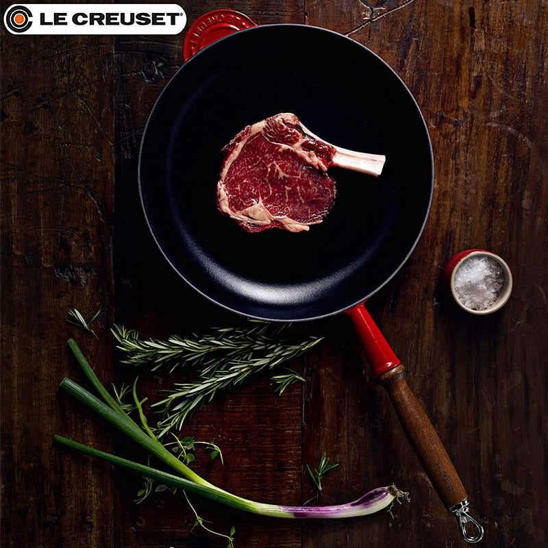 26 Cm Le Creuset Tradition Geemailleerde gietijzeren koekenpan met houten handvat
