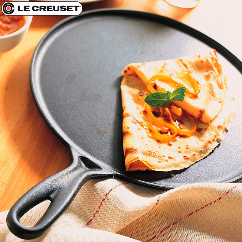 27 Cm Le Creuset Crepiera Rotonda In Ghisa Con Spatola In Legno