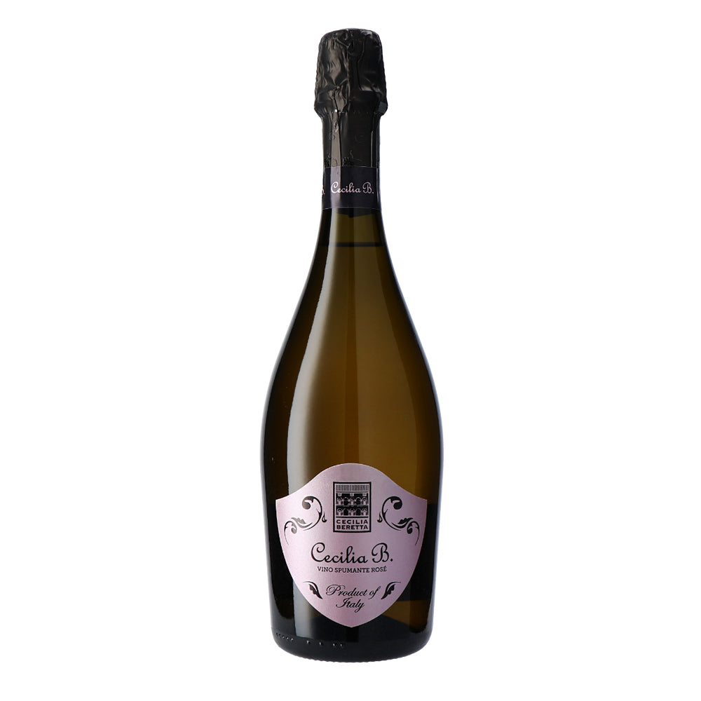 Botella de vino espumoso rosé Cecilia B. en vidrio marrón con etiqueta rosa y cápsula negra, fondo blanco