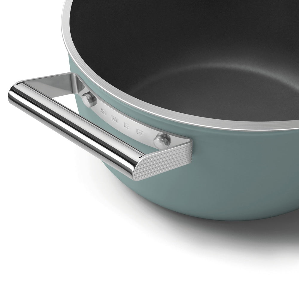 24 cm - Smeg Cookware tall non-stick ceramic casserole in aluminum with lid