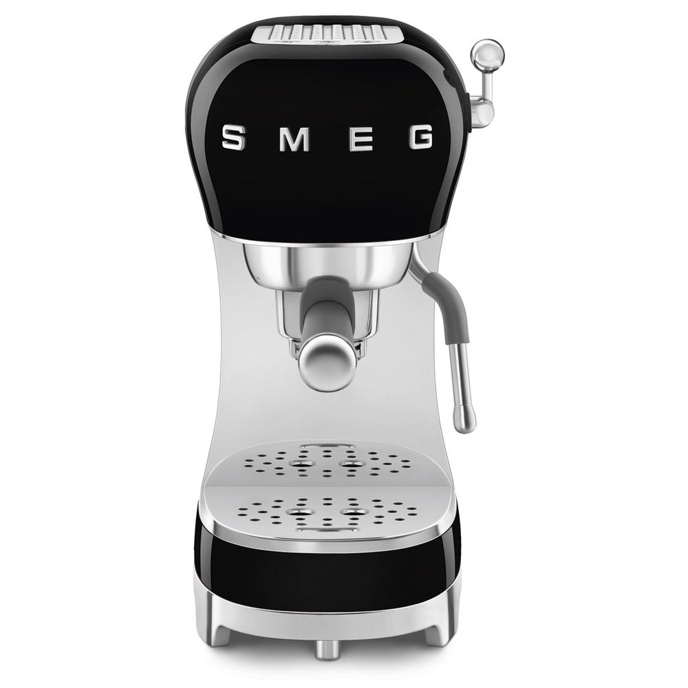 Smeg 50's Style manual espresso machine
