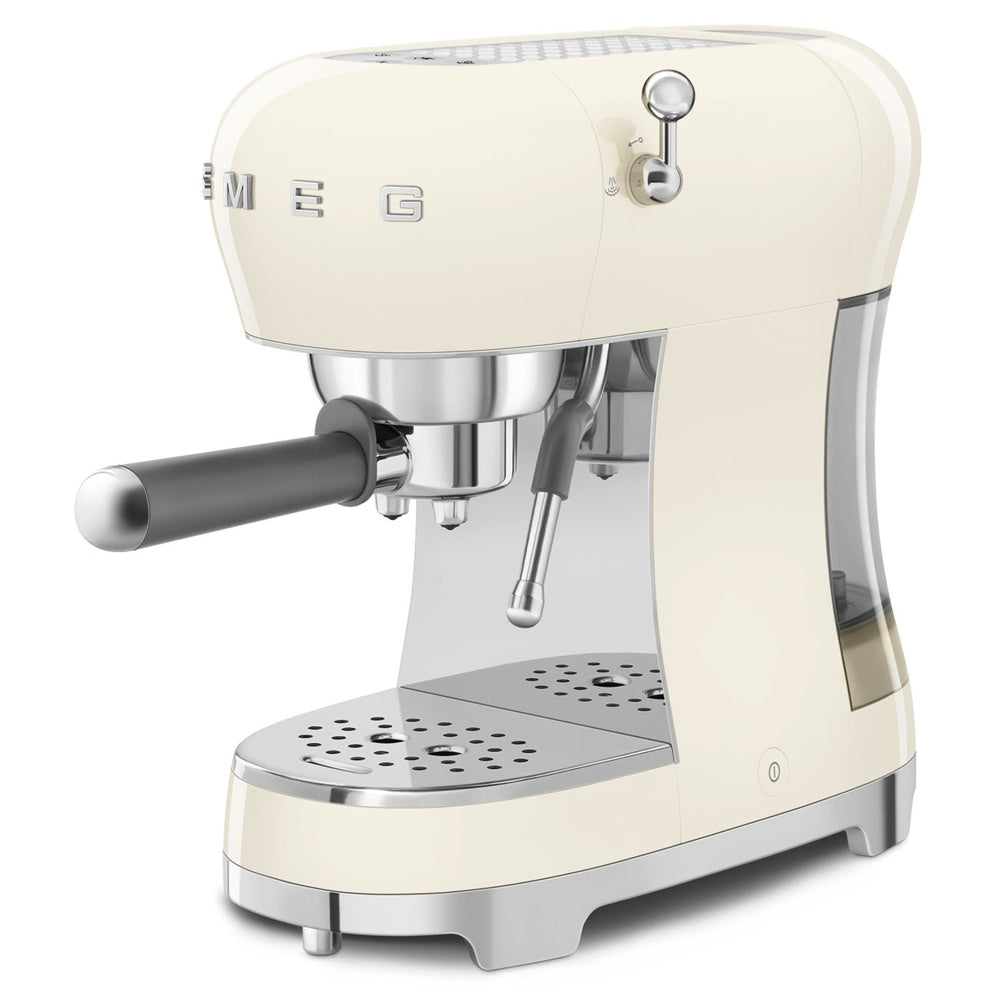 Smeg 50's Style manual espresso machine