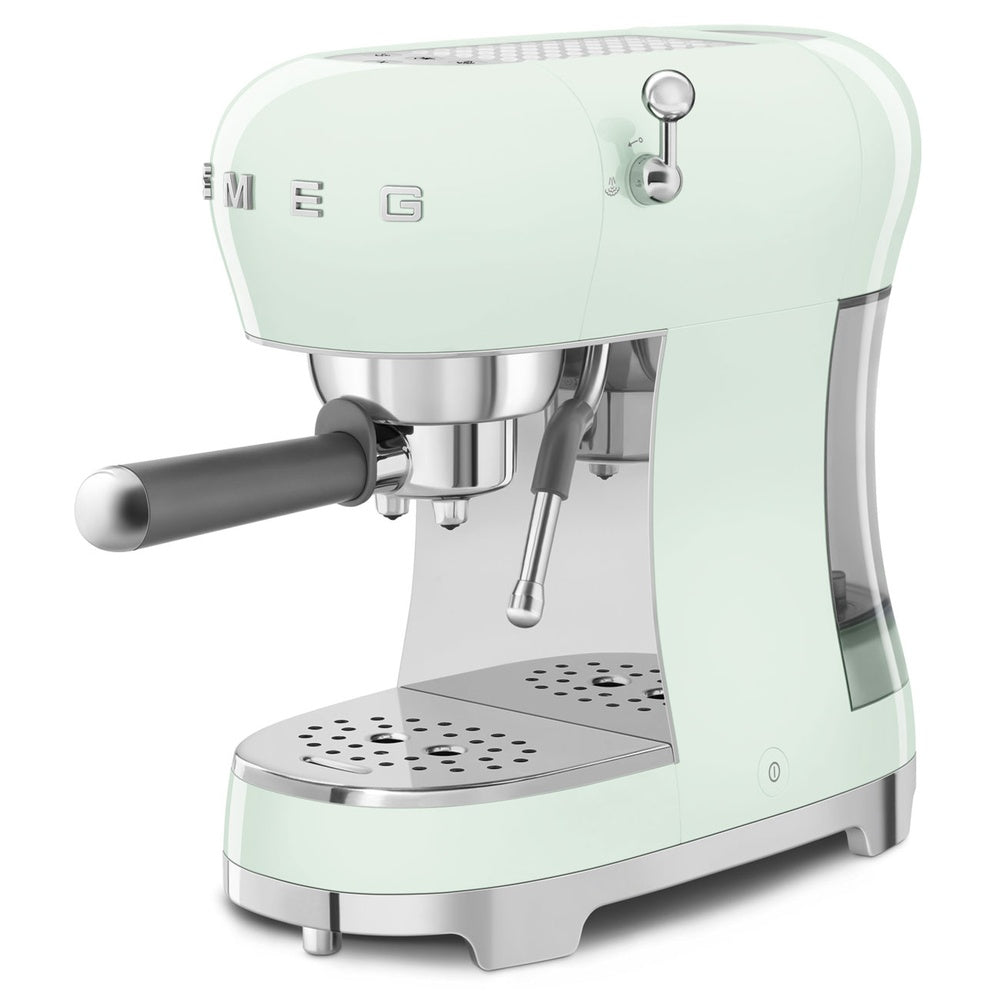 Smeg 50's Style manual espresso machine