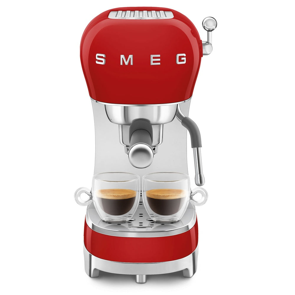 Smeg 50's Style manual espresso machine