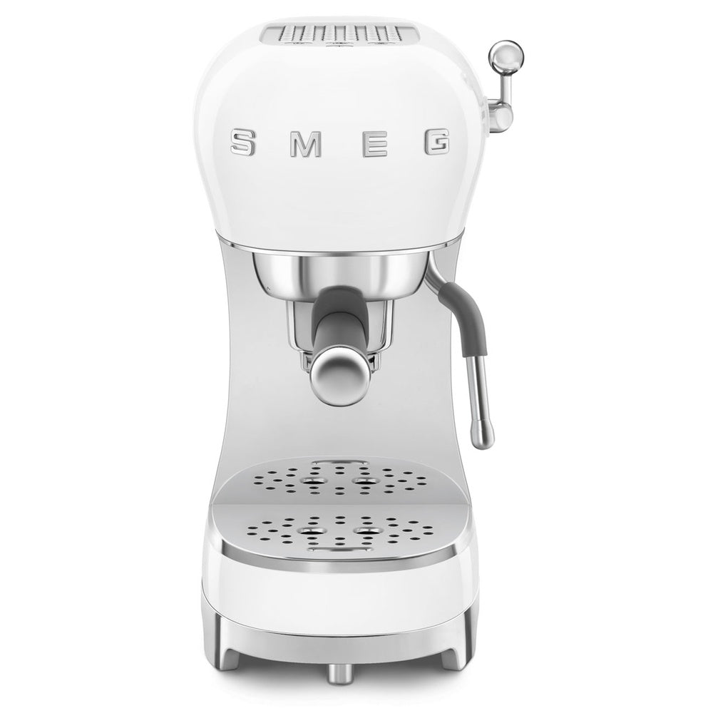 Smeg 50's Style manual espresso machine
