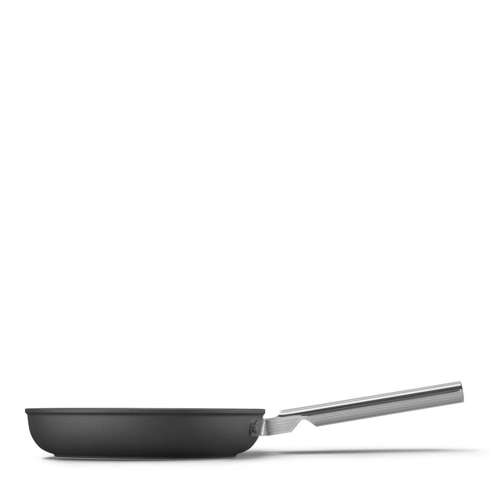 Smeg Cookware non-stick ceramic shallow pan in aluminum