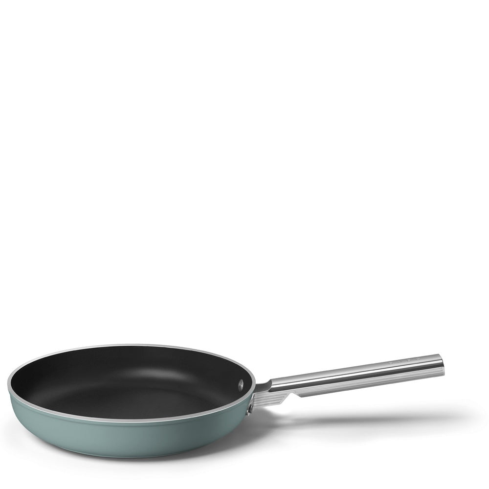 Smeg Cookware non-stick ceramic shallow pan in aluminum