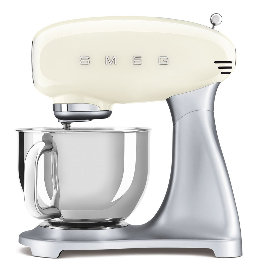 800 Watt - Smeg Standard robot pâtissier électrique 10 vitesses avec accessoires inclus