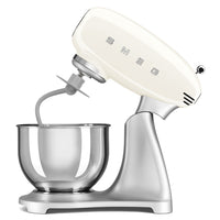 800 Watt - Smeg Standard robot pâtissier électrique 10 vitesses avec accessoires inclus