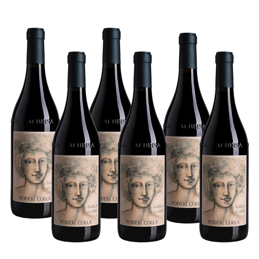 Sei bottiglie di vino rosso con etichetta raffigurante un volto maschile, toni marroni e neri, nome "Poderi Colla".